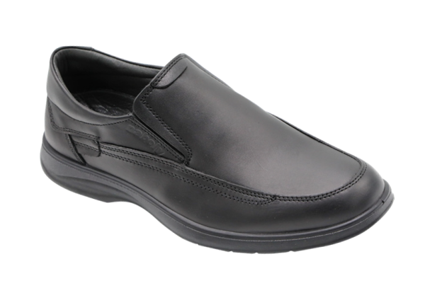 NABOLY Model 2019 apron-toe slip-on dress shoe in black