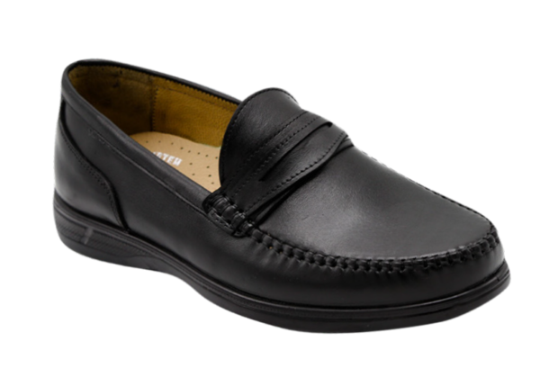 NABOLY Model 220 moc-toe penny loafer in black